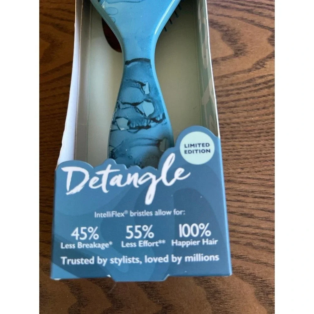 Wet Brush Original Detangler Artic Blue New
